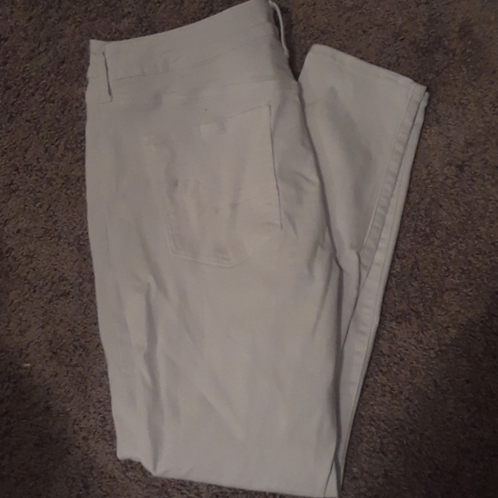 American Eagle white jegging